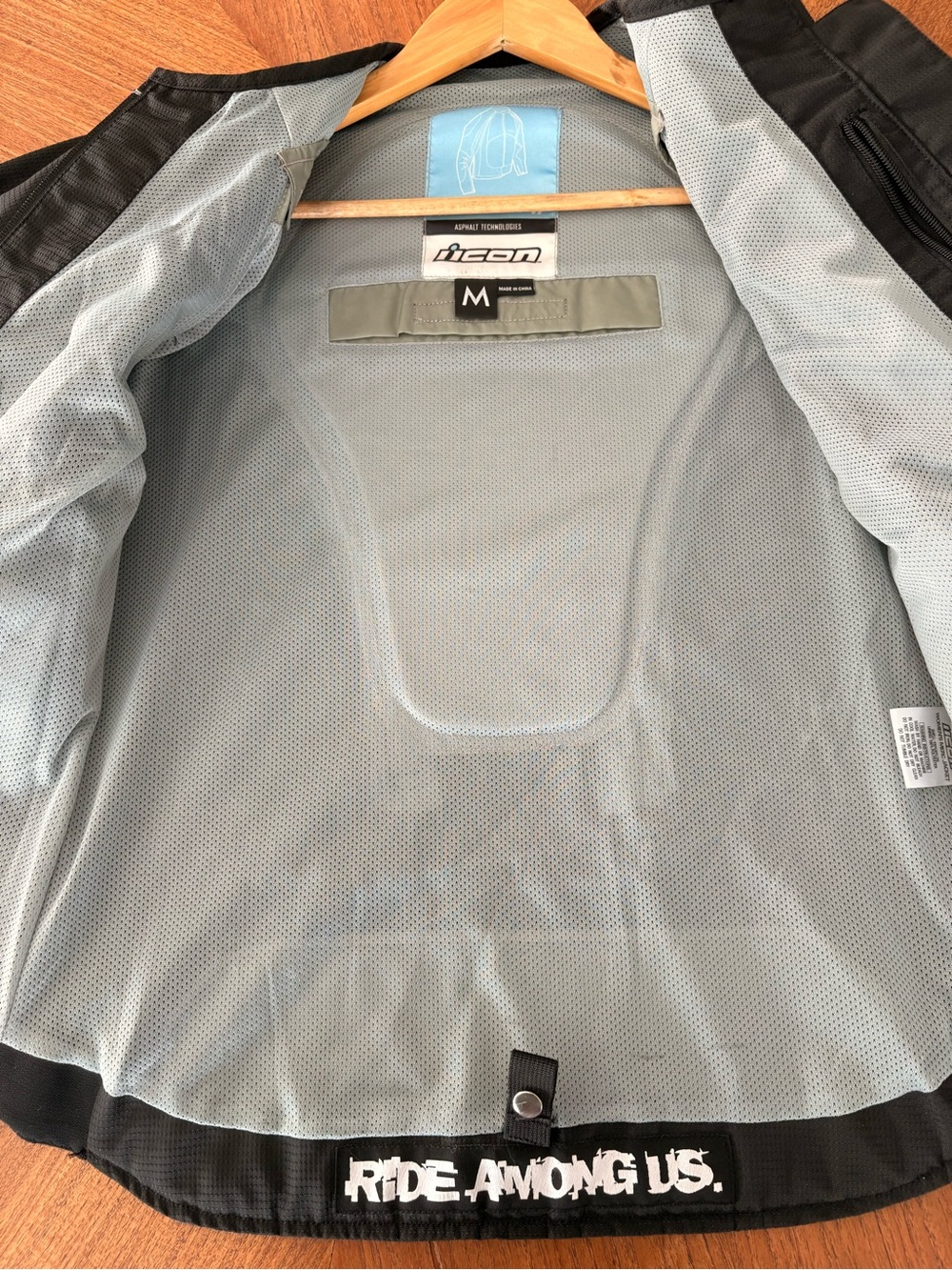ICON Black Lightweight Riding Jacket - Picture 3 of 5